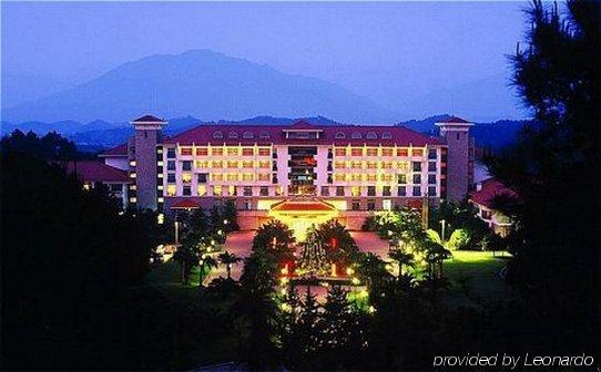 Merryland Resort Guilin Eksteriør bilde