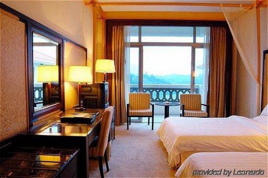Merryland Resort Guilin Rom bilde